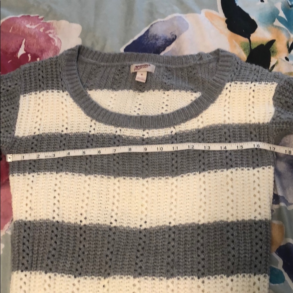 Striped sweater - Picture 5 of 8